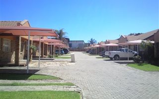 3 Bedroom House in Bendor