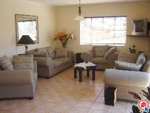 2 Bed Townhouse in Rietvalleirand