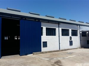 423 m² Industrial space in Charleston Hill