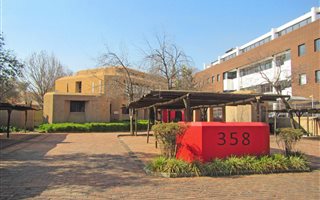 930 m² Office Space in Rivonia