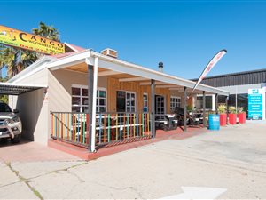 145 m² Commercial space in Oudtshoorn Central