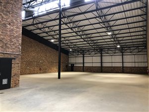 879 m² Industrial space in Kyalami