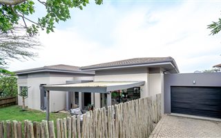 3 Bedroom House in Palm Lakes Estate