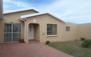 3 Bedroom House in Malabar