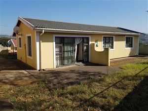 3 Bed House in Newlands West