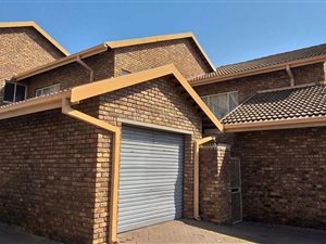 3 Bed Townhouse in Middelburg Central
