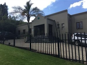 379 m² Commercial space in Blairgowrie