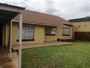 3 Bed House in Eldorado Park