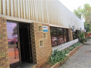 720 m² Commercial space in Vanderbijlpark CW3