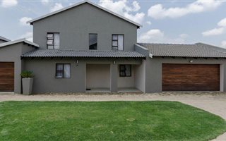 3 Bedroom House in Clearwater Estate