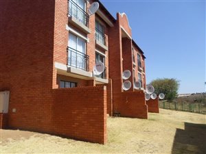 2 Bed Apartment in Noordwyk