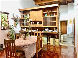 3 Bed House in Red Hill