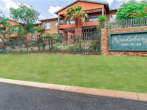 3 Bed Apartment in Rangeview