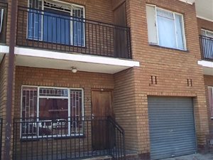 2 Bed Flat in Booysens