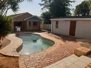 3 Bedroom House in Park Hill