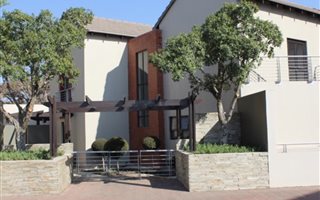 1 Bedroom Apartment in Bryanston