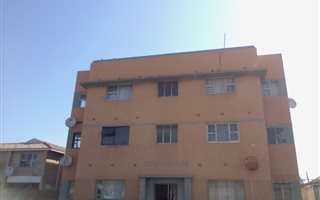 2 Bedroom Apartment in Quigney