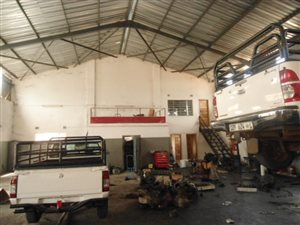 300 m² Industrial space in Burgersfort