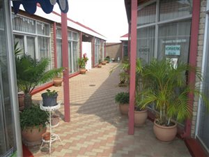 15 m² Office Space in Nirvana