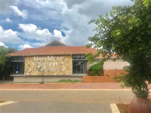 1 Bed House in Hazeldean (Silverlakes Surroundings)
