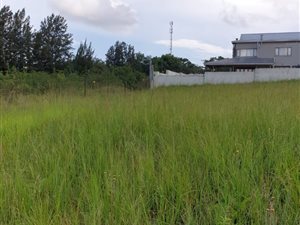 899 m² Land available in White River