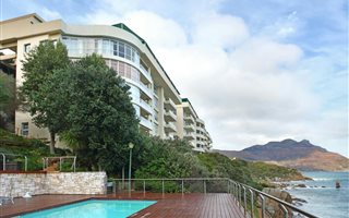3 Bedroom Apartment in Scott Estate