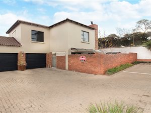 3 Bed Townhouse in Olympus AH