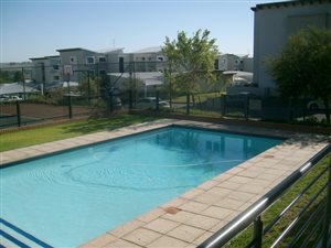 2 Bed Apartment in Dainfern