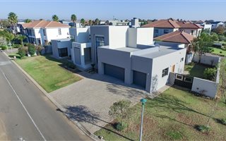 4 Bedroom House in Silverwoods Country Estate