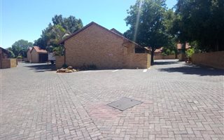 3 Bedroom Townhouse in Safari Gardens
