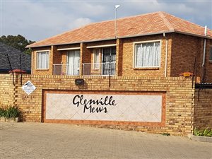 2 Bed Townhouse in Rosettenville