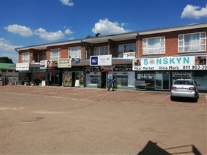 1862 m² Commercial space in Kempton Park Central