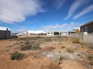 536 m² Land available in Oudtshoorn