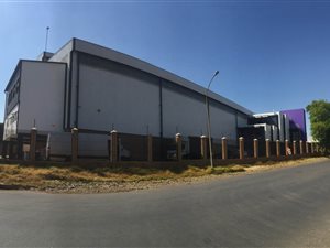 2838 m² Industrial space in Isando