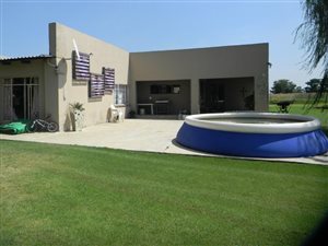 805 ha Farm in Vanderbijlpark NW