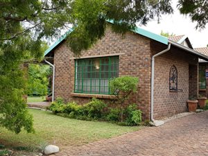 3 Bed House in The Reeds