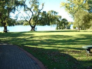 4 Bed House in Lochvaal