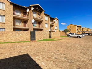 2 Bed Apartment in Chloorkop