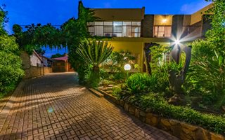 8 Bedroom House in Rant en Dal