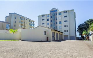 4 Bedroom Apartment in Margate