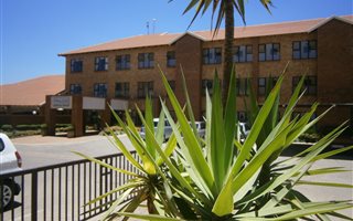 2 Bedroom Apartment in Brentwood Park