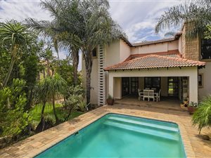 3 Bed House in Eagle Canyon Golf Estate