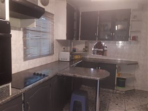 3 Bed House in Eldorado Park