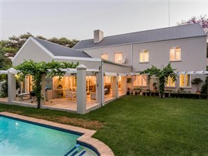 7 Bed House in Fourways Gardens