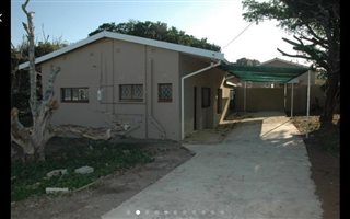 3 Bedroom House in Umtentweni