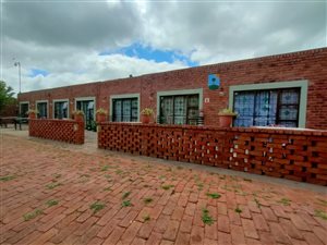3.5 ha Farm in Tweefontein