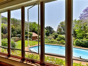6 Bed House in Westcliff