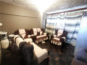 Studio Apartment in Joubert Park