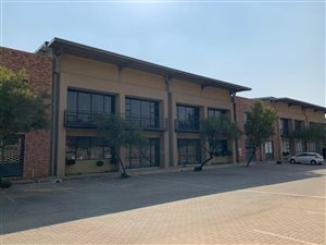 8458 m² Industrial space in North Riding