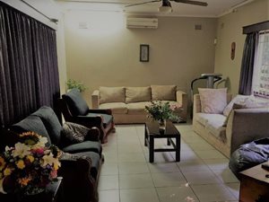 3 Bed House in Fairview